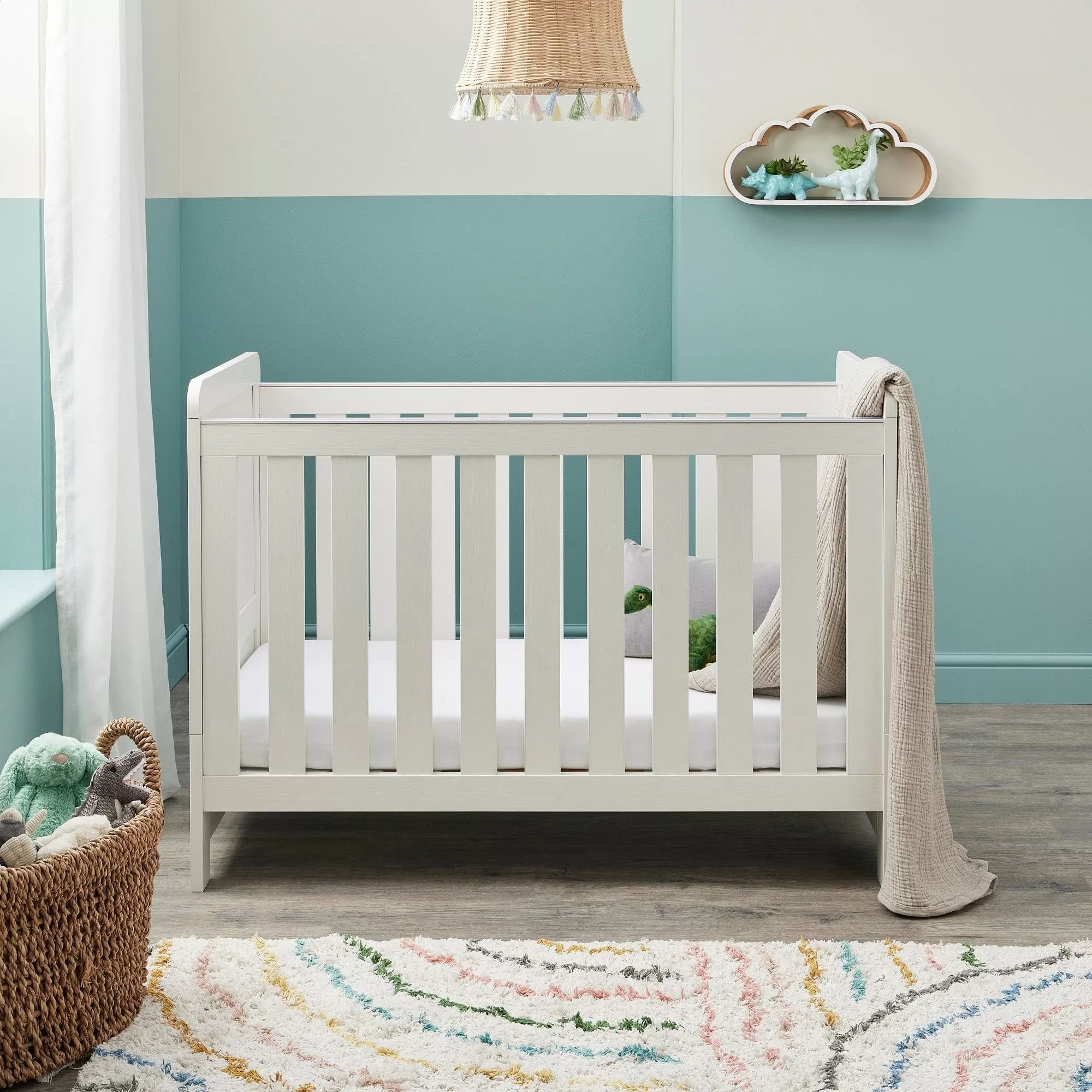 Babymore Caro Mini Cot Bed - White Wash