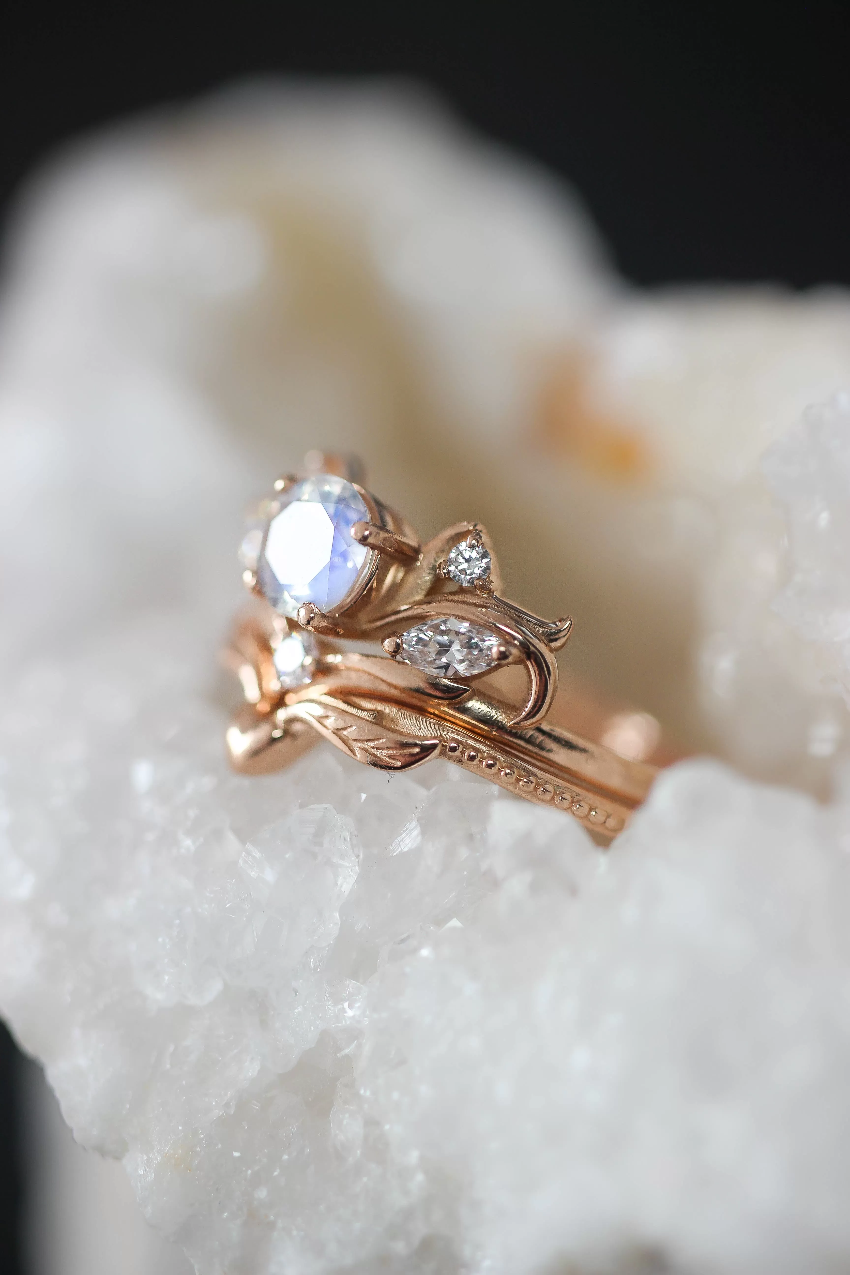 Bridal ring set with rainbow moonstone / Swanlake