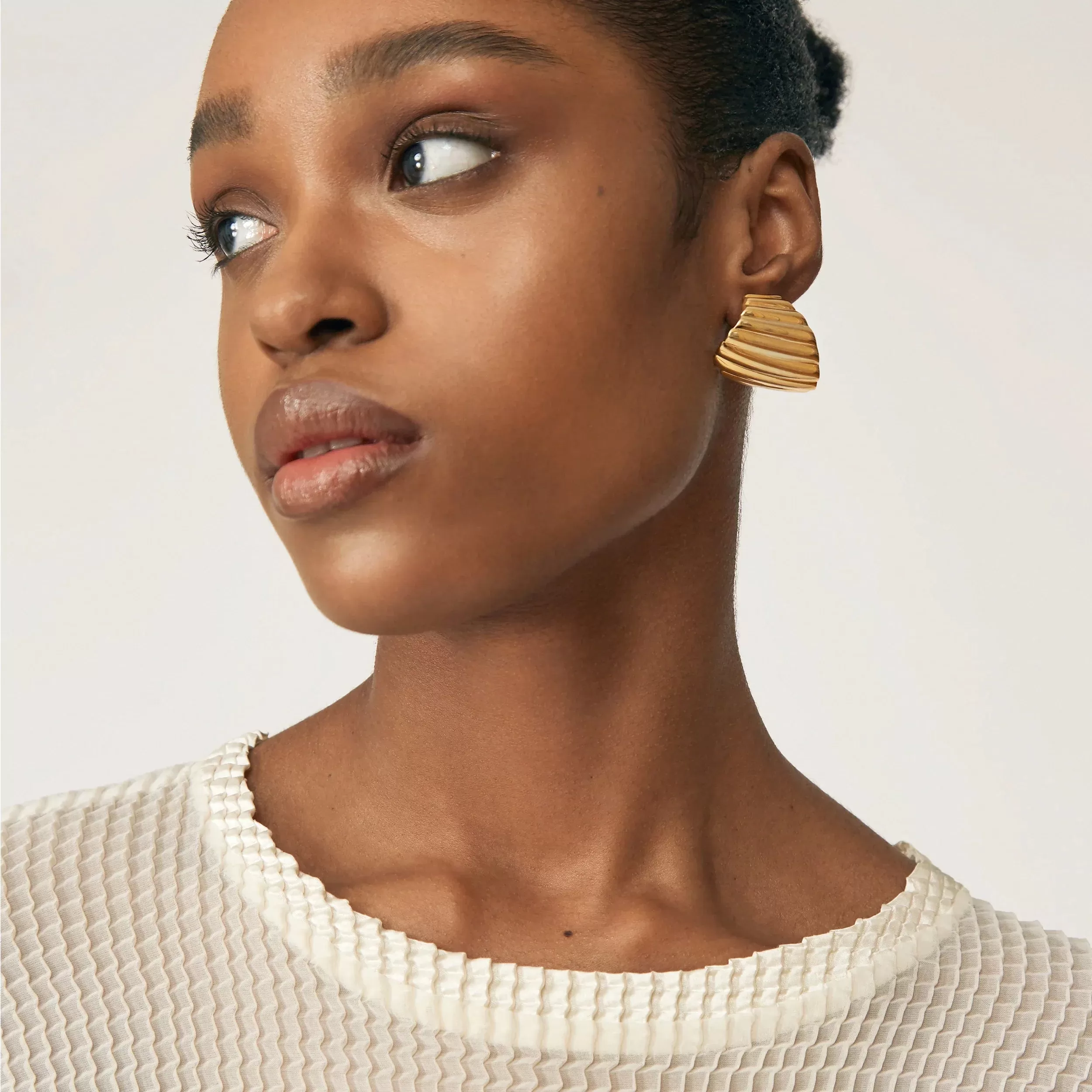 Chunky Gold Skylar Semi-Hoops