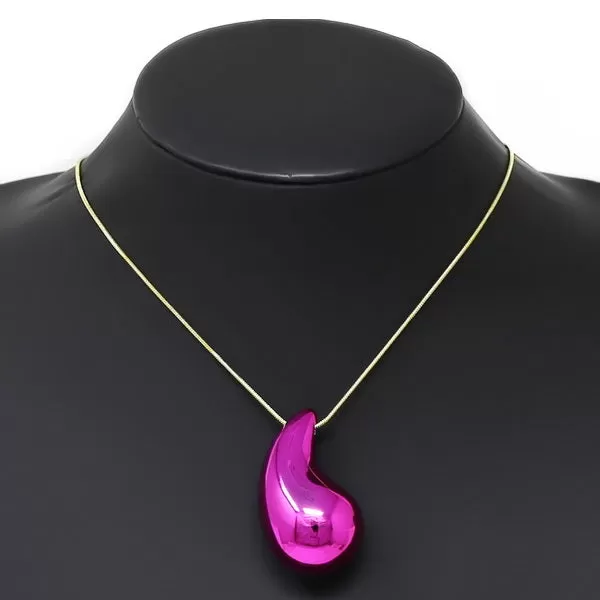 Chunky Teardrop Pendant Short Chain Necklace