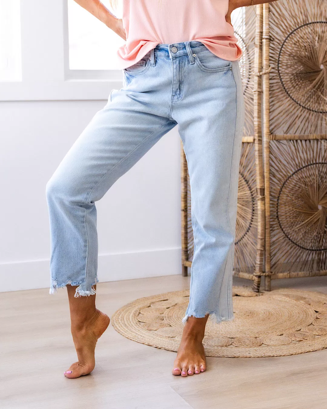 NEW! KanCan Amaze Me Pinstripe Detail Straight Jeans