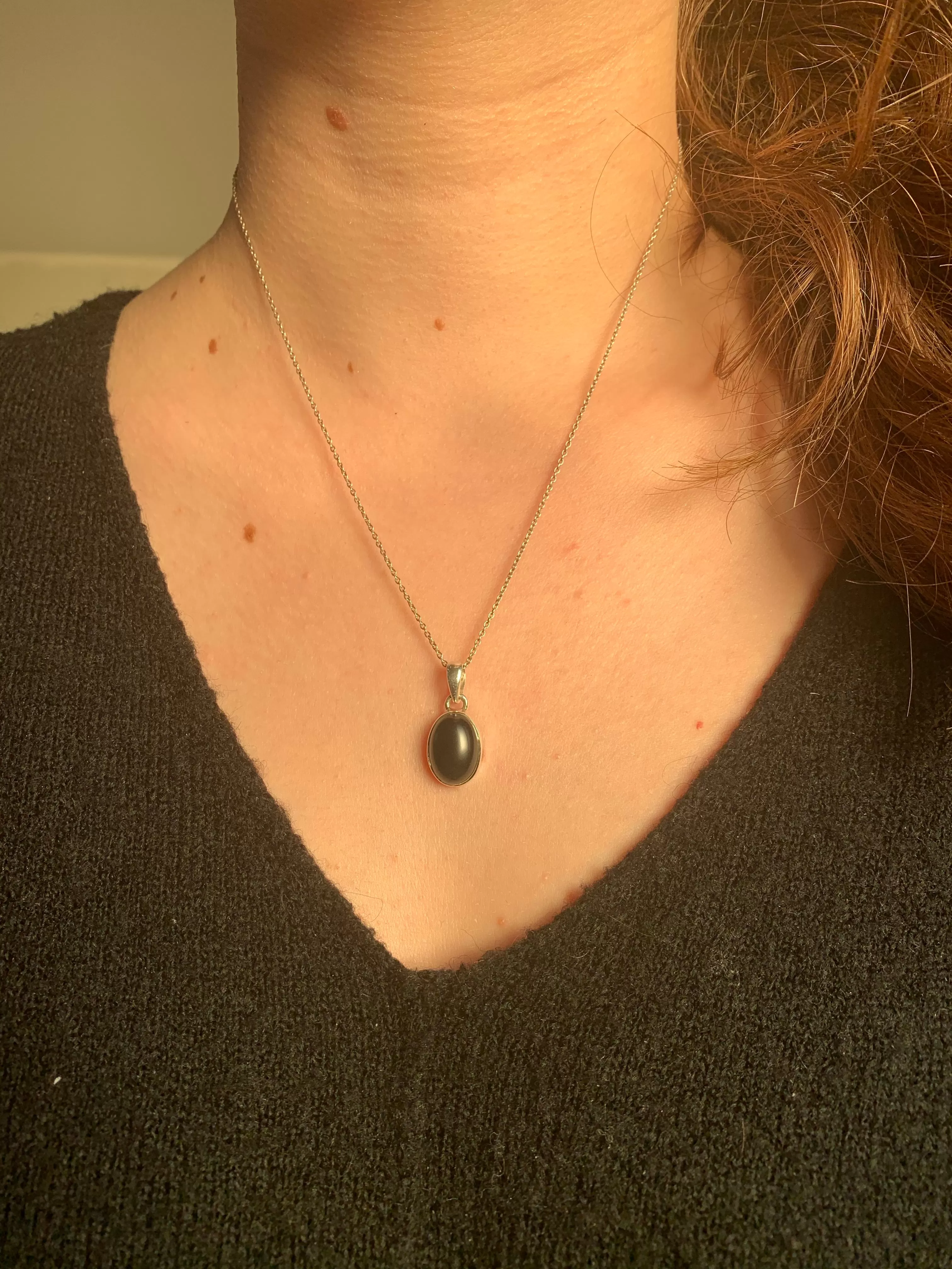 Onyx Akoni Pendant - XSmall Oval