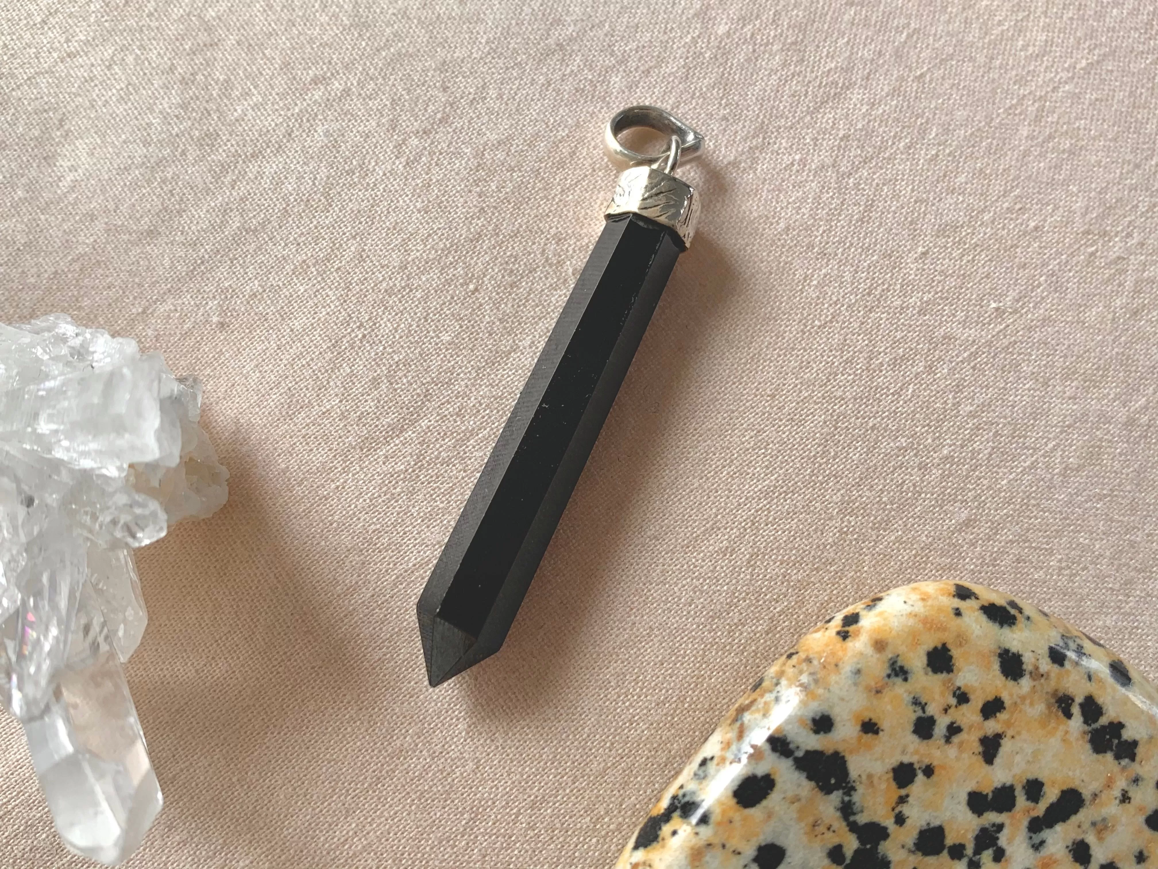 Onyx Phila Pendant