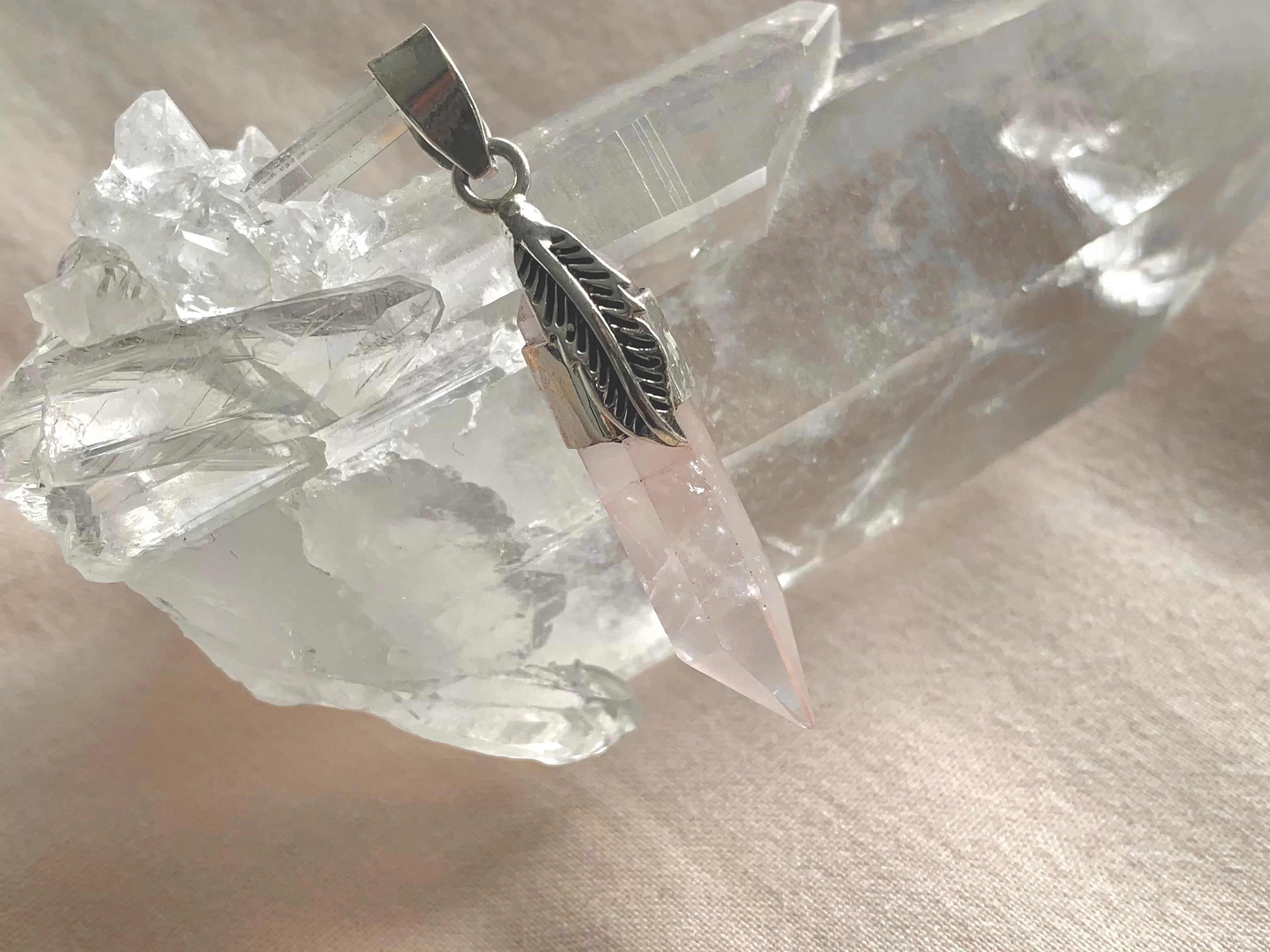 Rose Quartz Thais Pendant