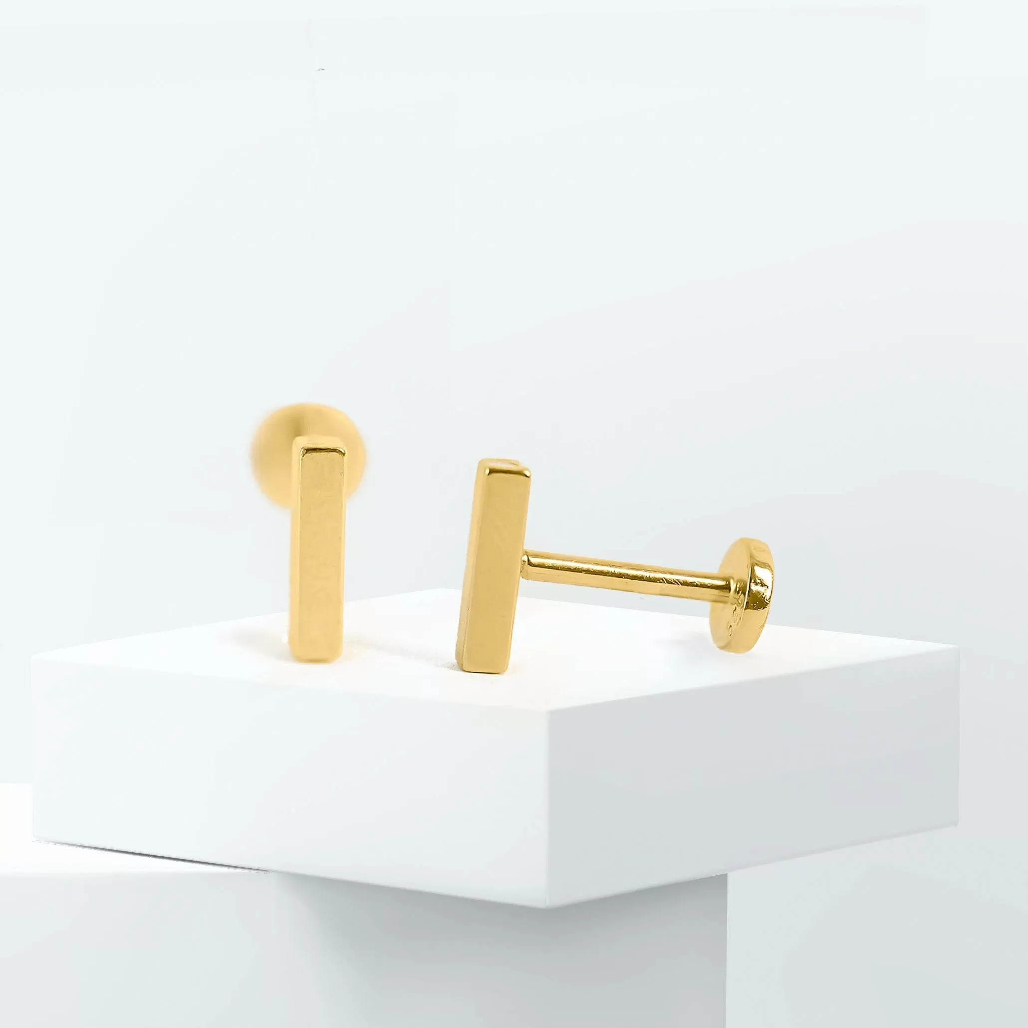 Screwback Ear Piercing | 14K Solid Gold