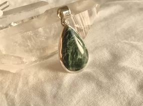 Seraphinite Naevia Pendant - Long Teardrop