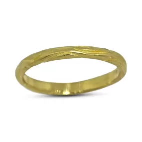 Woodgrain Ring in 18k gold